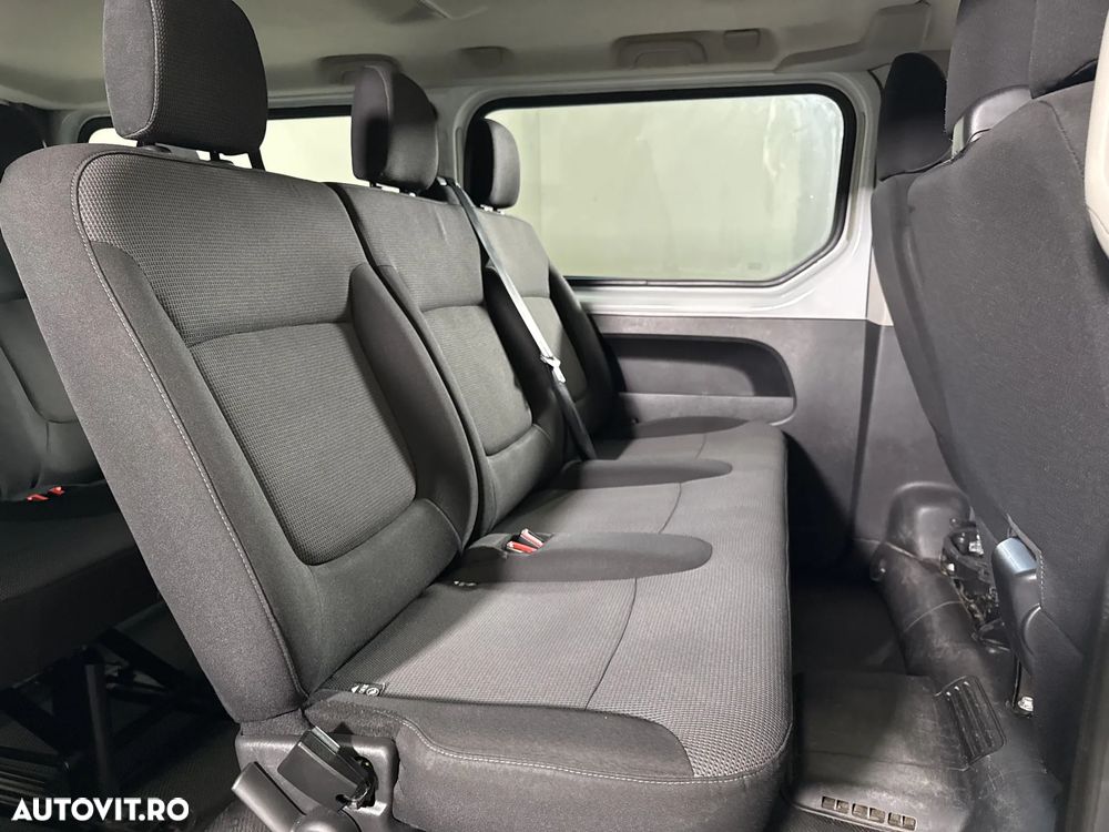 Renault Trafic - 13