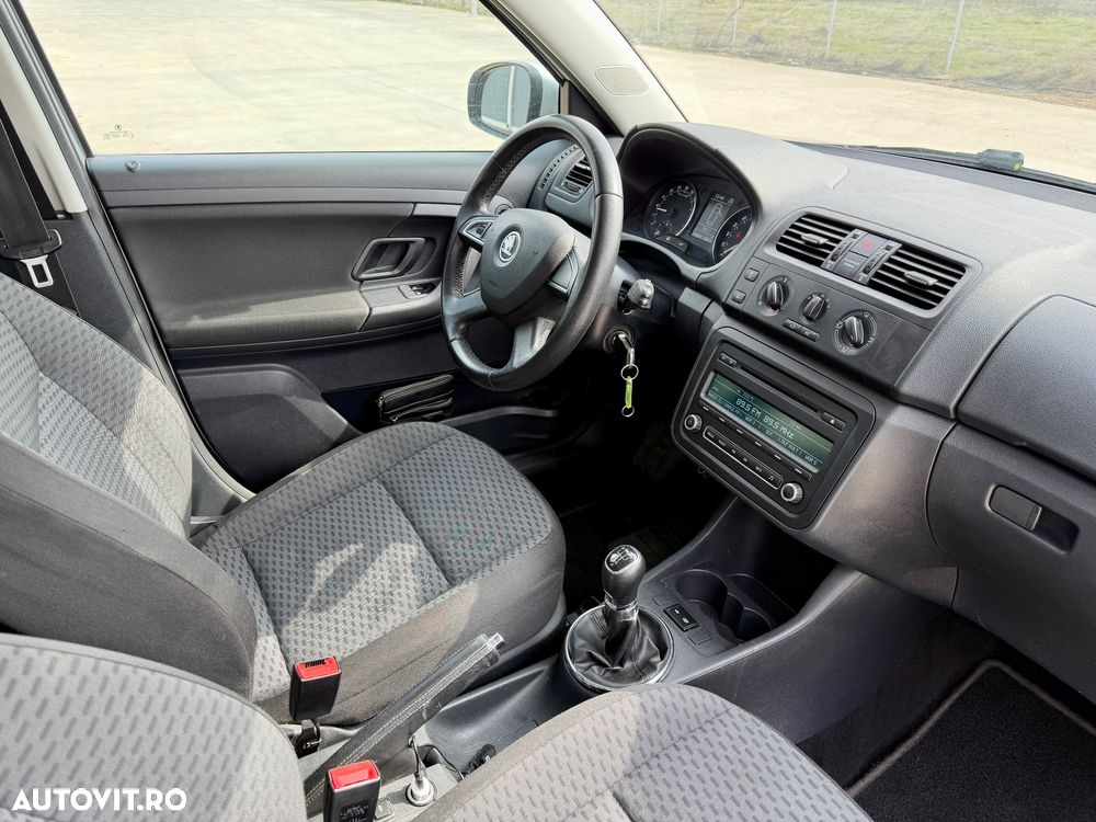 Skoda Fabia - 25