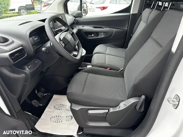 Toyota Proace City - 11