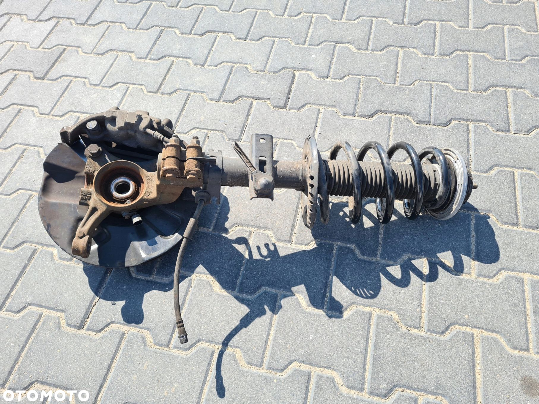 VW T5 LIFT 2.0 BiTDI zwrotnica prawy przód - 4