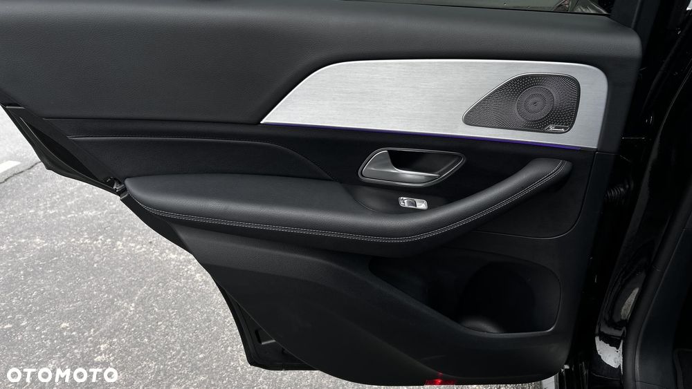 Mercedes-Benz GLE - 21