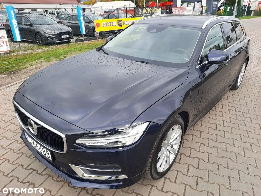 Volvo V90 T8 Twin Engine AWD Momentum - 2