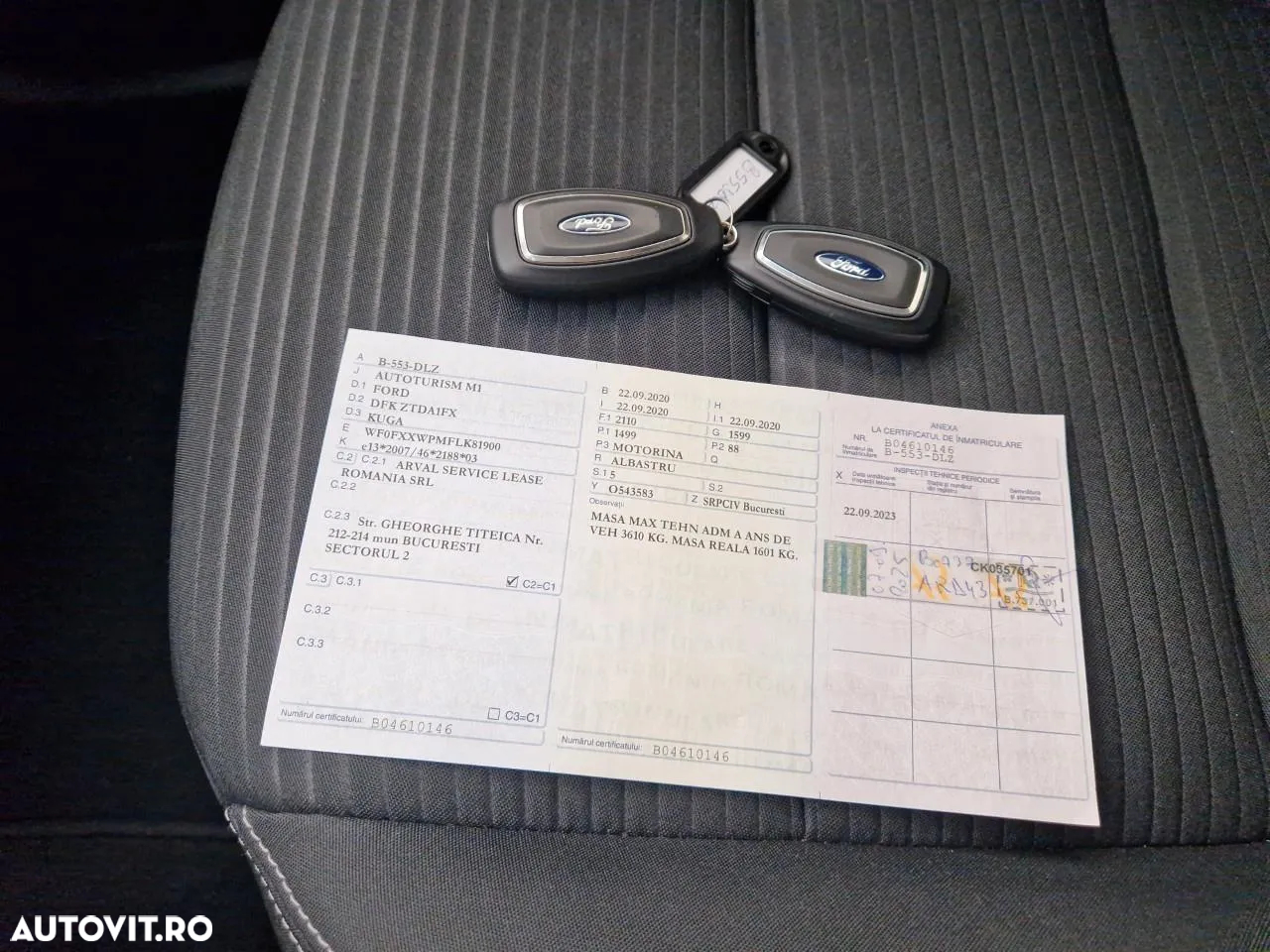 Ford Kuga 1.5 EcoBlue A8 FWD Titanium - 14