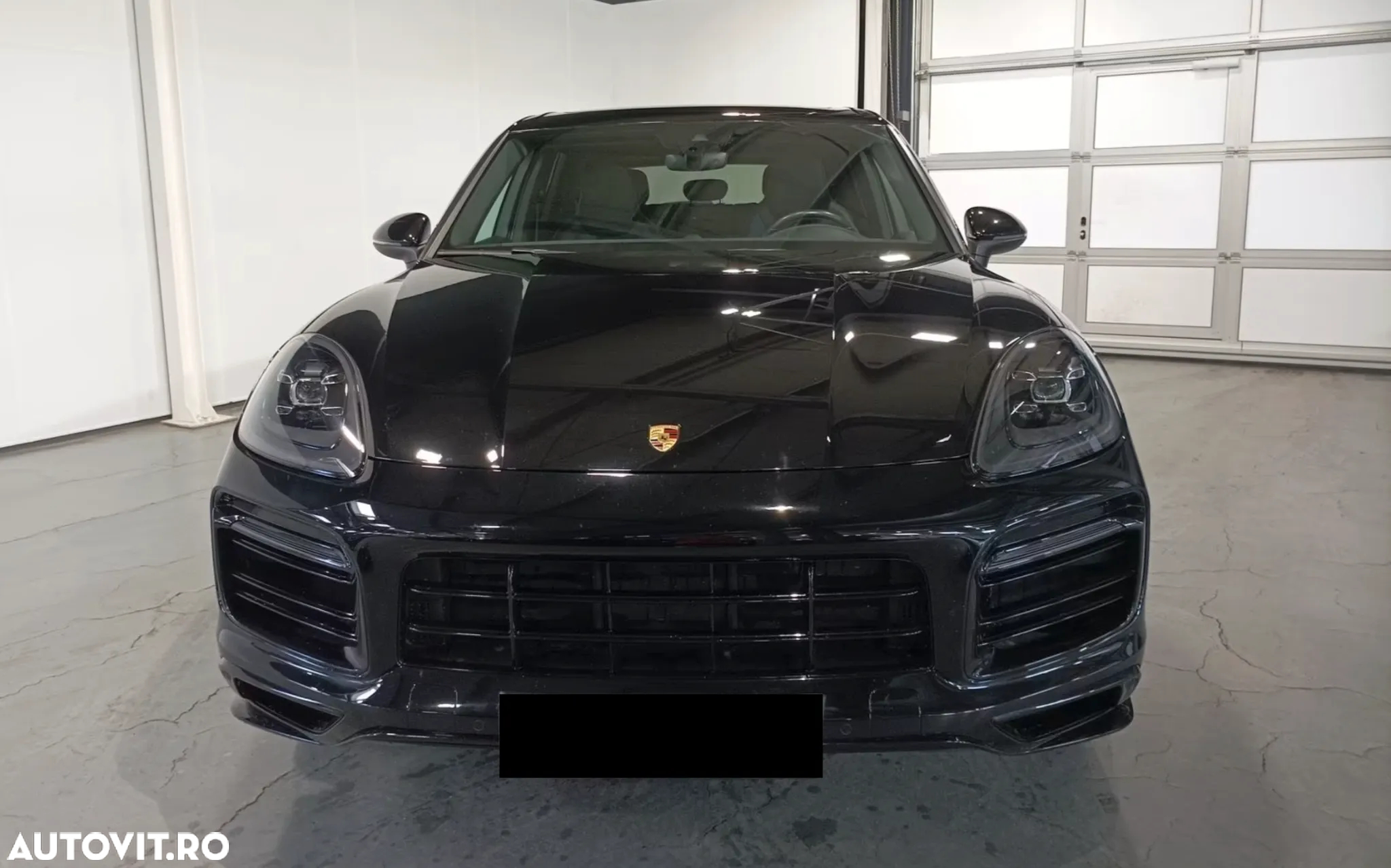Porsche Cayenne Standard - 2