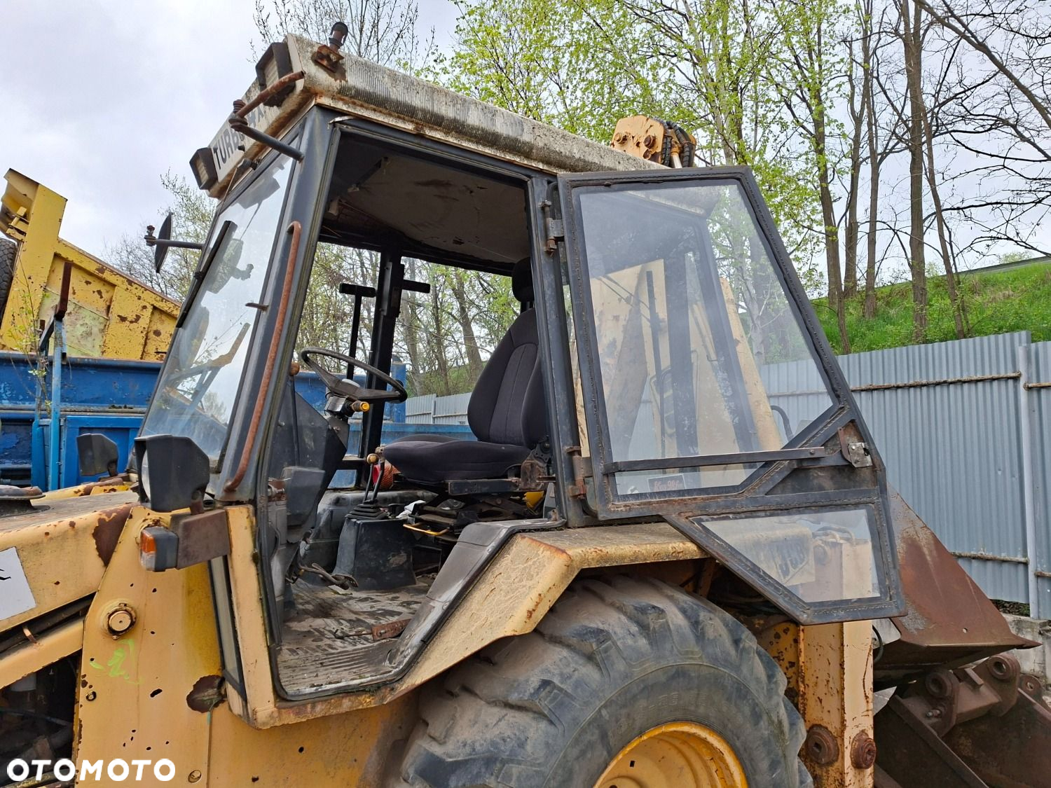 JCB 3Cx 4X4 - 8