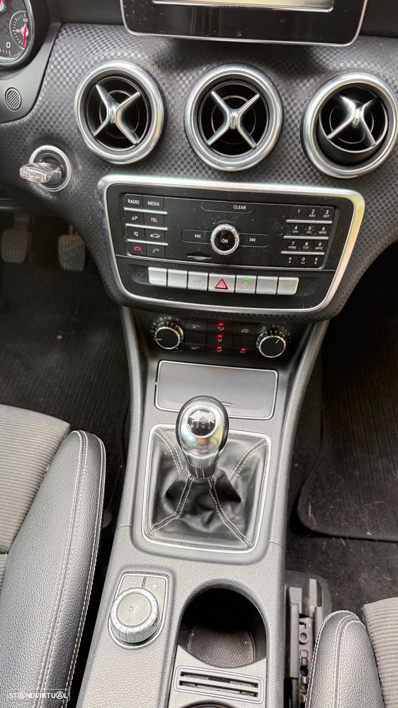 Mercedes-Benz A 180 d Urban - 17