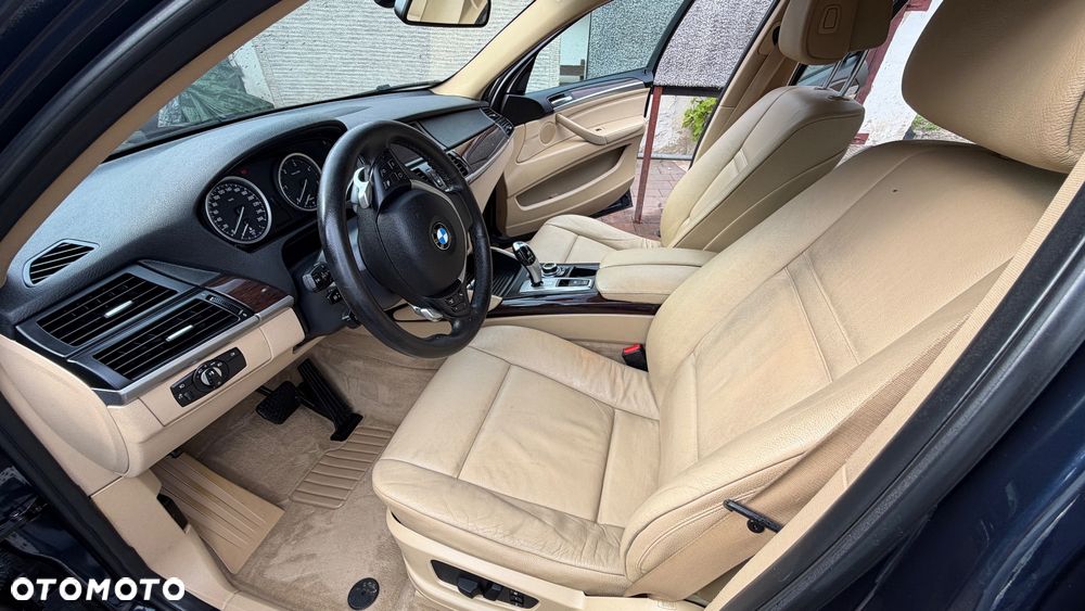 BMW X6 - 22