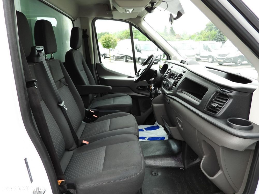 Ford TRANSIT CHŁODNIA KONTENER 0*C 8 PALET TEMPOMAT BLIŹNIACZE KOŁA KLIMATYZACJA  130KM - 39