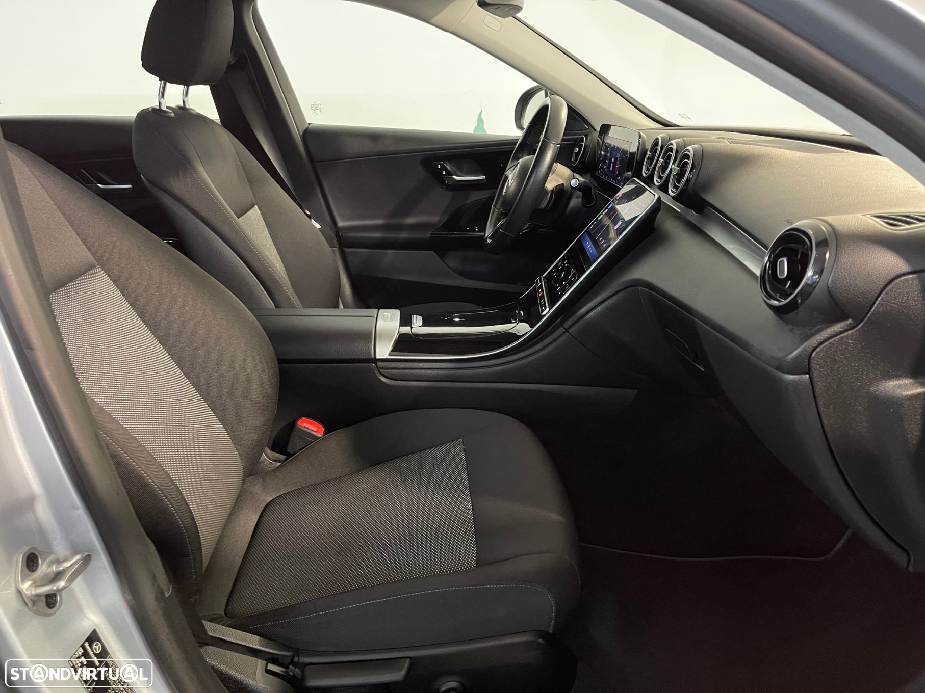 Mercedes-Benz C 200 d - 12
