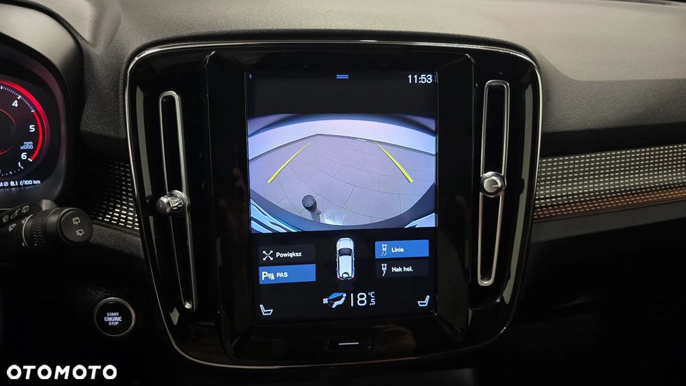 Volvo XC 40 D4 AWD Geartronic R-Design - 26