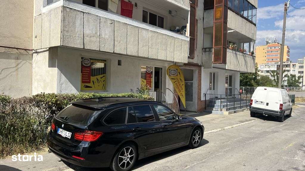 Vand spatiu comercial cu vad foarte bun in Sighisoara. - Imagine principală: 2/6