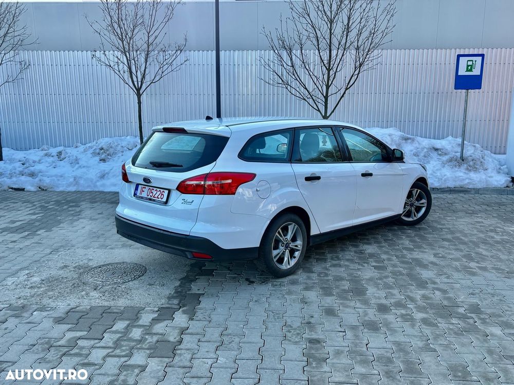 Ford Focus 1.0 EcoBoost Start-Stopp-System - 6