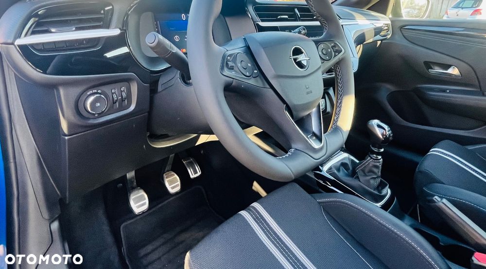 Opel Corsa - 20