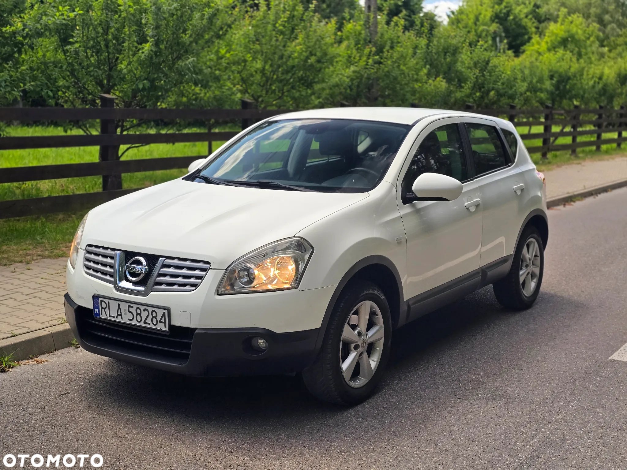 Nissan Qashqai 1.6 visia - 9