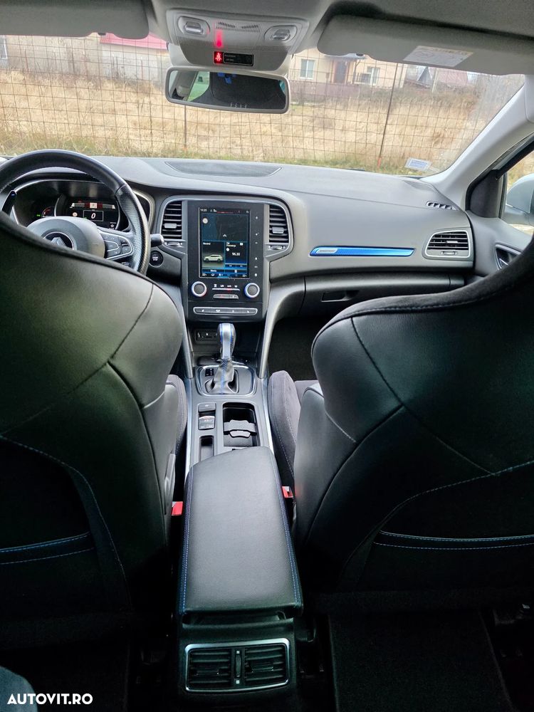 Renault Megane ENERGY dCi 165 EDC GT - 16