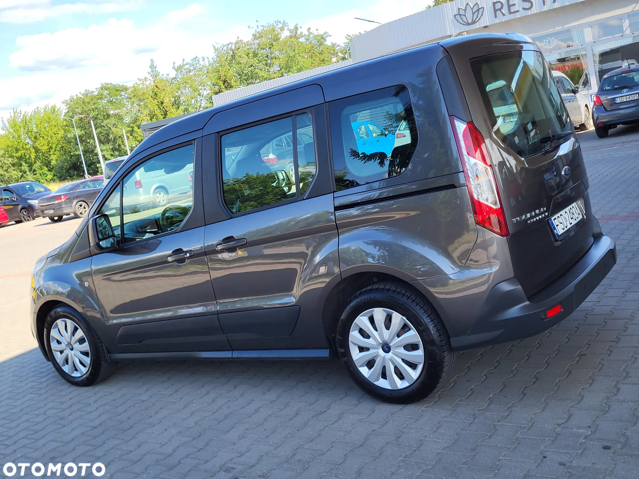 Ford Tourneo Connect 1.0 EcoBoost Start-Stop Trend - 11