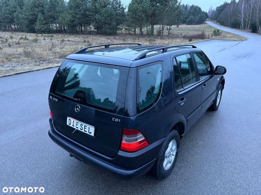 Mercedes-Benz ML - 10