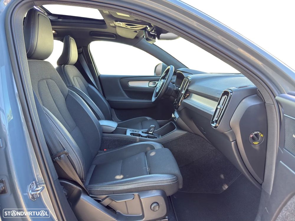 Volvo XC 40 T5 Twin Engine DKG Momentum Pro - 16