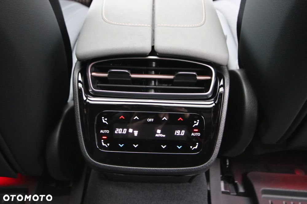 Mercedes-Benz EQS AMG 53 4Matic+ - 26