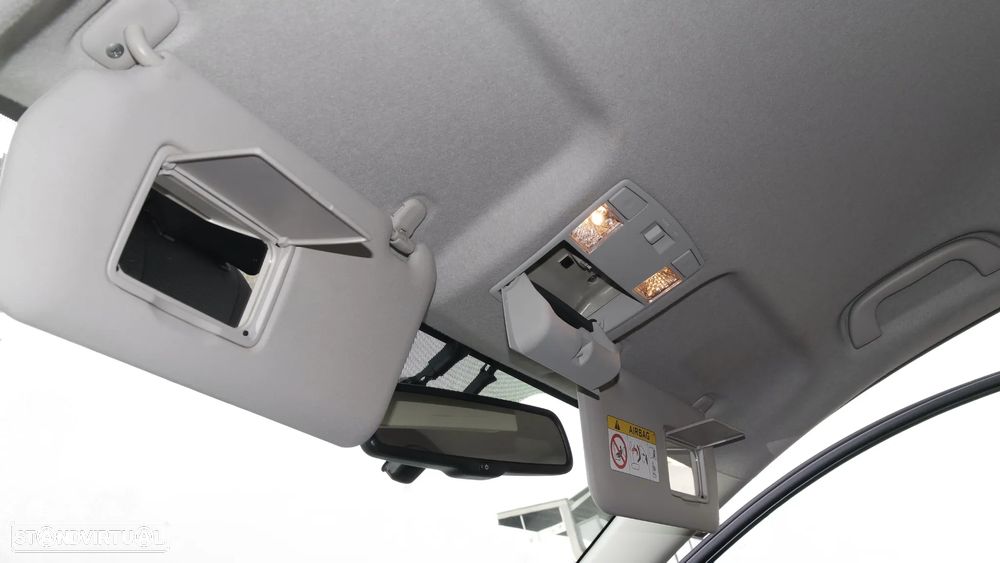 Mazda 5 MZR-CD 1.6 Superior Wagon +Xenon +PE+Pele - 6