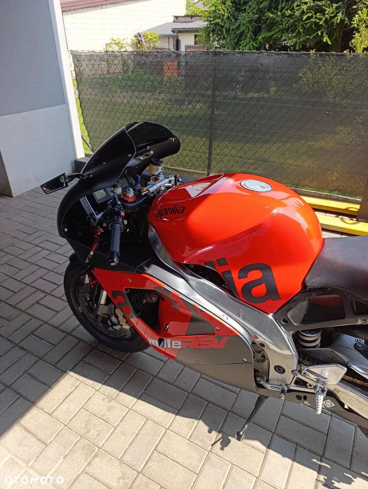 Aprilia RSV - 2