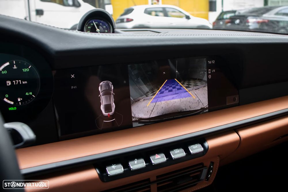 Porsche 911 (992) S/T - 31