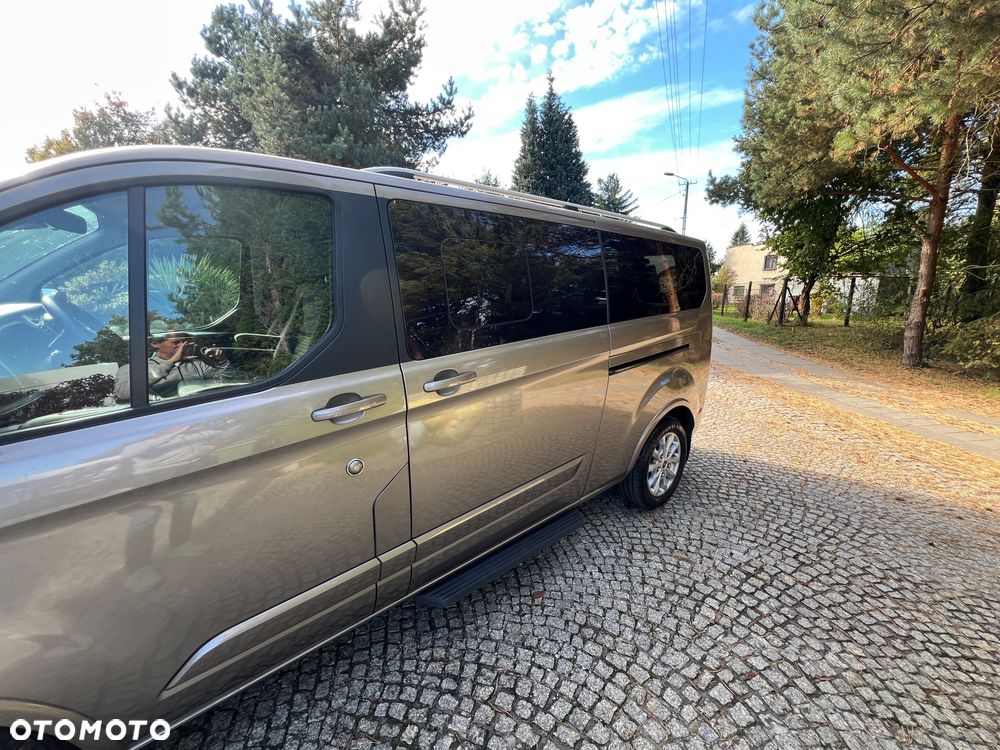 Ford Tourneo Custom 2019 photo 4