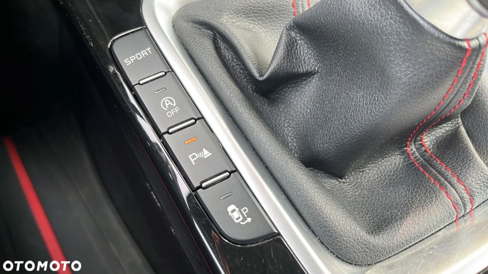 Kia Ceed - 30