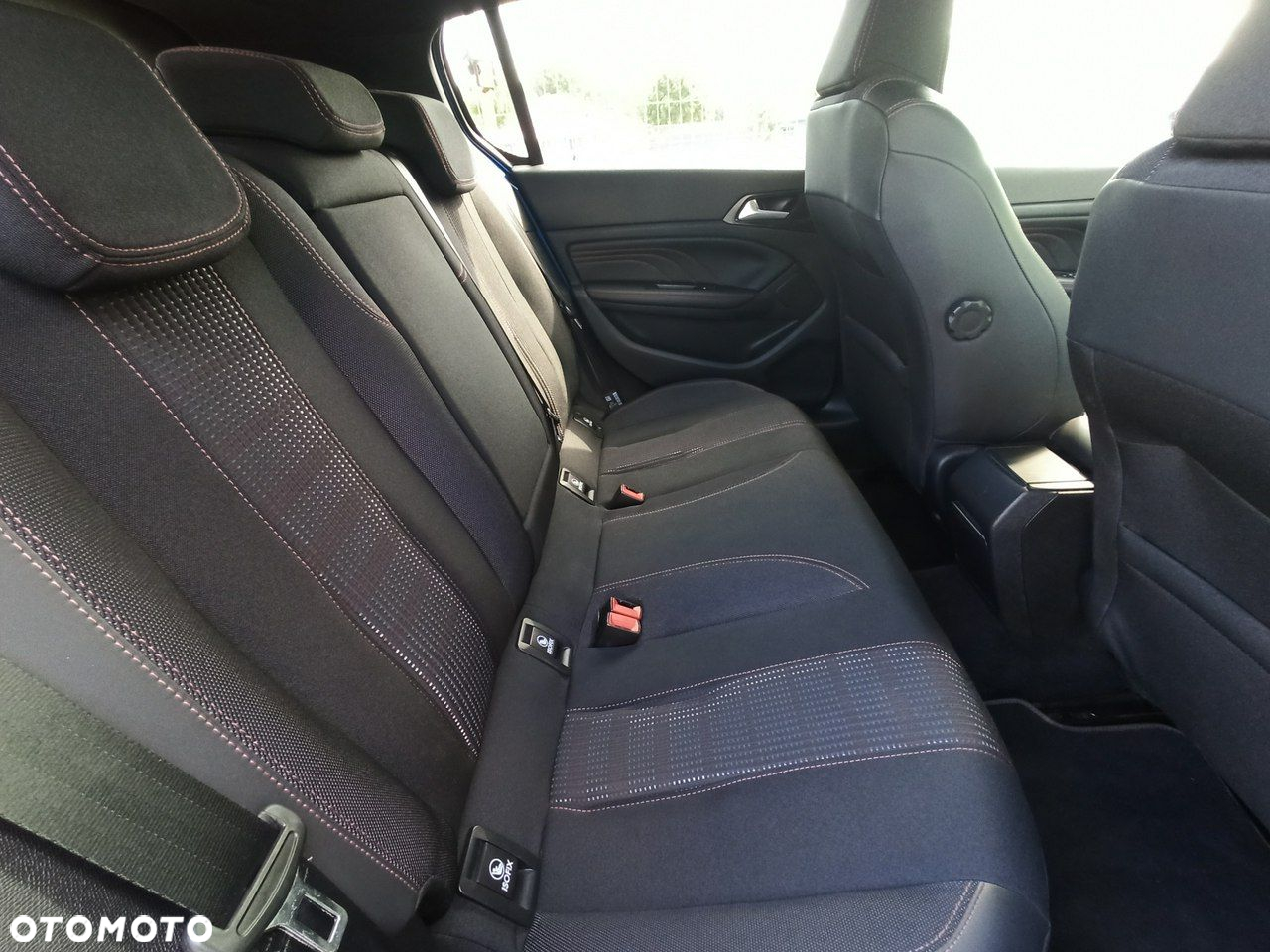 Peugeot 308 SW 1.2 PureTech GPF GT Pack S&S - 9
