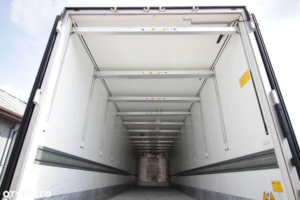 Schmitz Cargobull FP 60 V7 Thermo King SLXi 300 / DOPPELSTOCK / ŚCIANA 7 CM / - 24