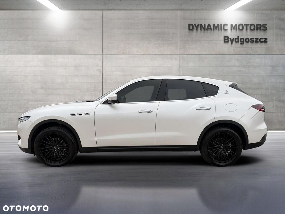 Maserati Levante - 3