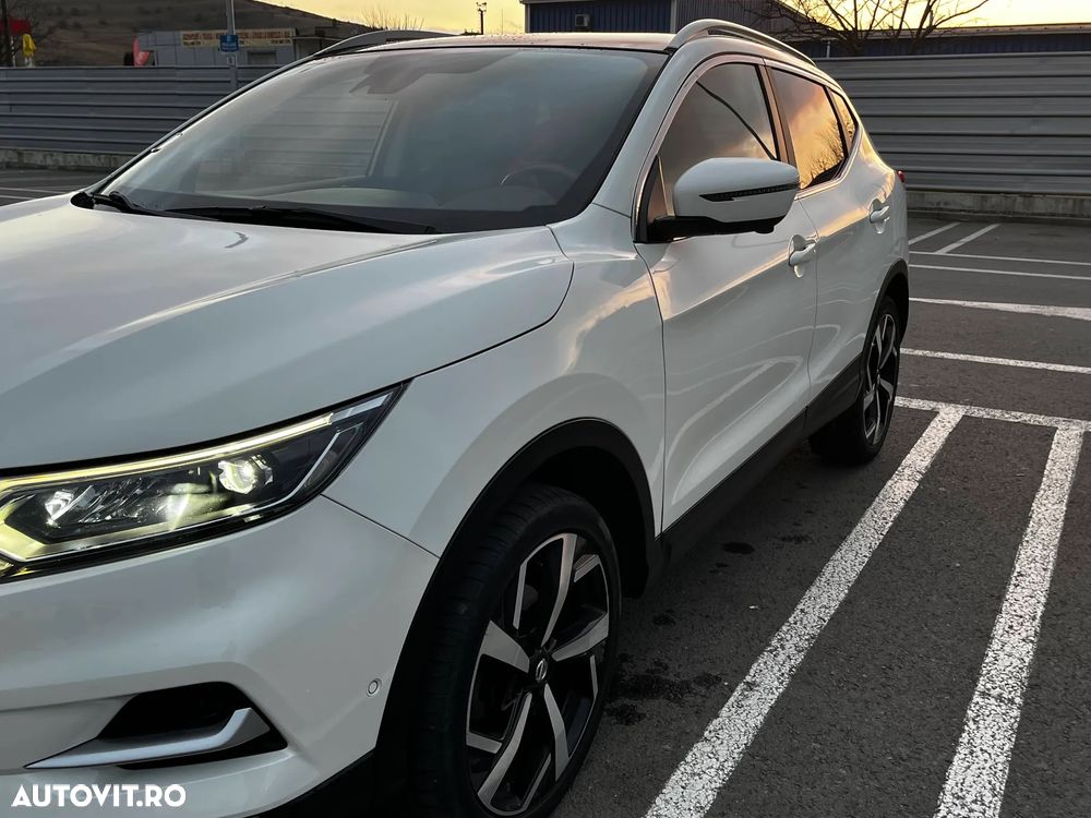 Nissan Qashqai 1.6 DCI Start/Stop Tekna - 20