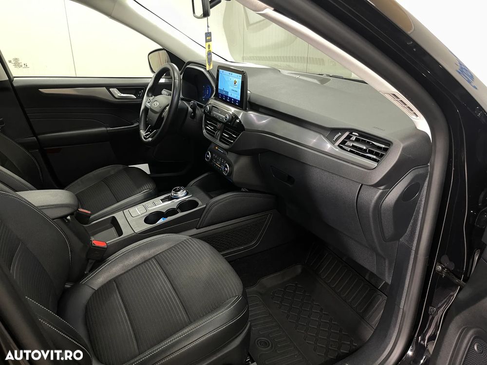 Ford Kuga 2.5 Duratec PHEV Titanium X - 10