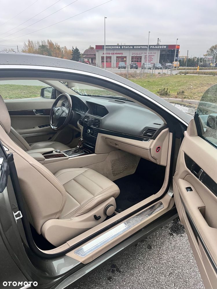 Mercedes-Benz Klasa E 350 CDI BlueEff - 8