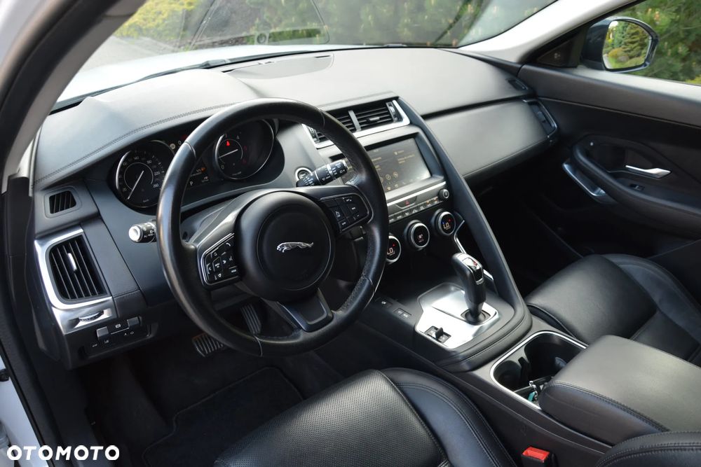 Jaguar E-Pace D150 AWD S - 26