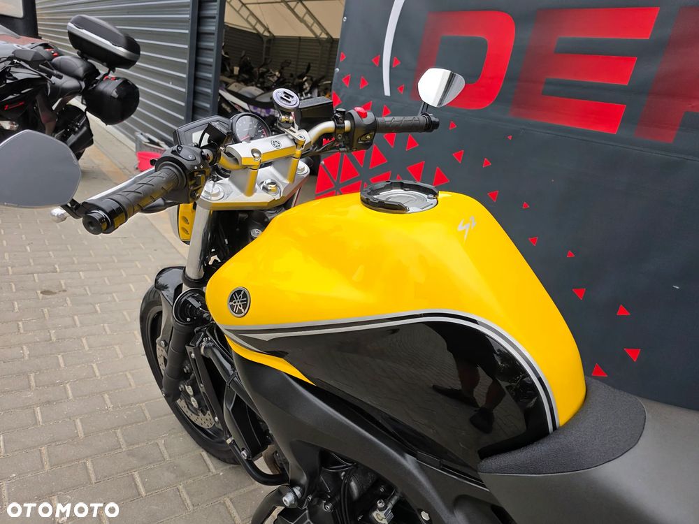 Yamaha FZ6 - 10