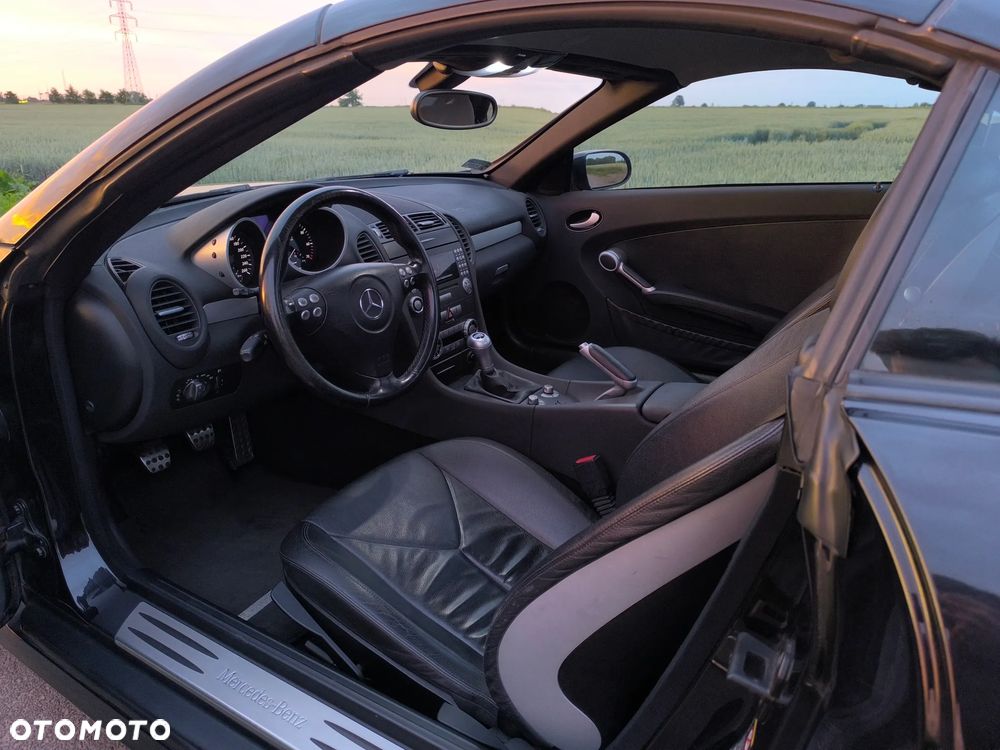 Mercedes-Benz SLK - 16