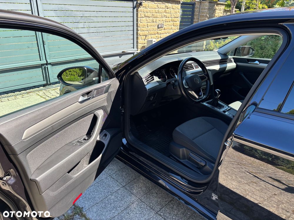 Volkswagen Passat 1.5 TSI EVO Essence - 13