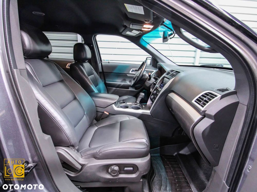 Ford Explorer - 10