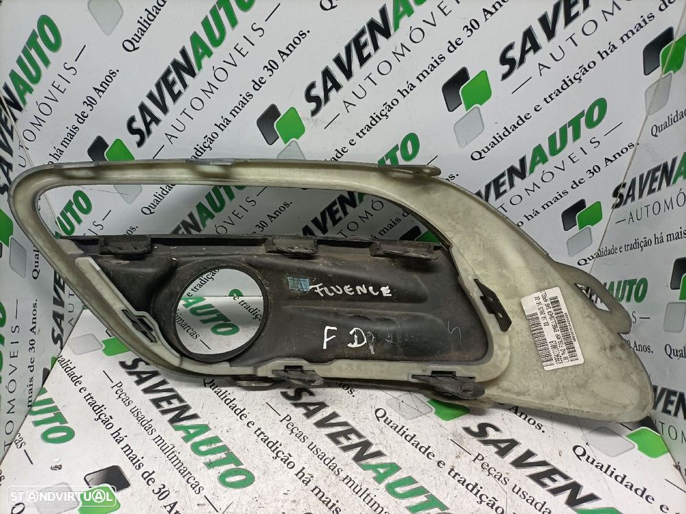 Grelha Frente / Frontal Renault Fluence (L3_) - 2