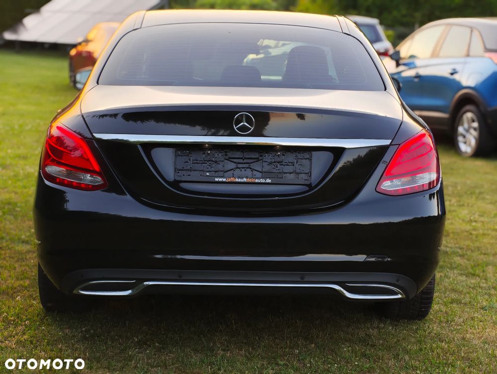Mercedes-Benz Klasa C 180 7G-TRONIC Avantgarde - 16