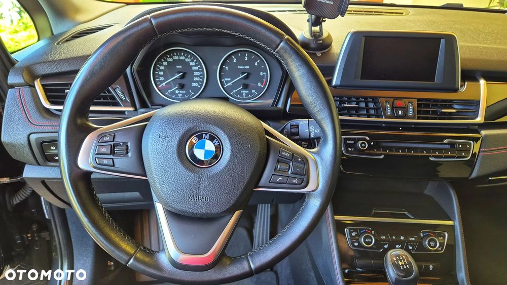 BMW Seria 2 218d Advantage - 5