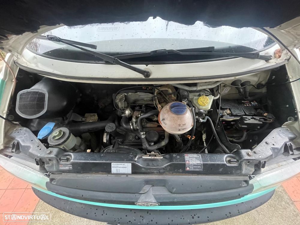VW Transporter 1.9 TD Kombi - 4