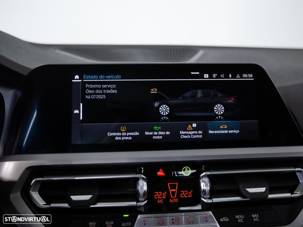 BMW 320 e Touring Corporate Edition Auto - 32