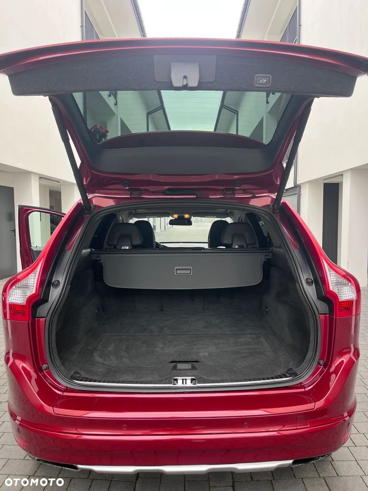 Volvo XC 60 T6 AWD Momentum - 5