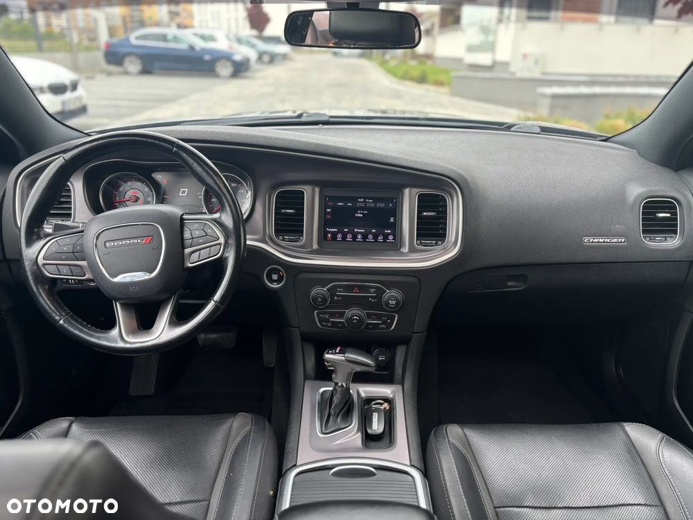 Dodge Charger 3.6 GT - 28