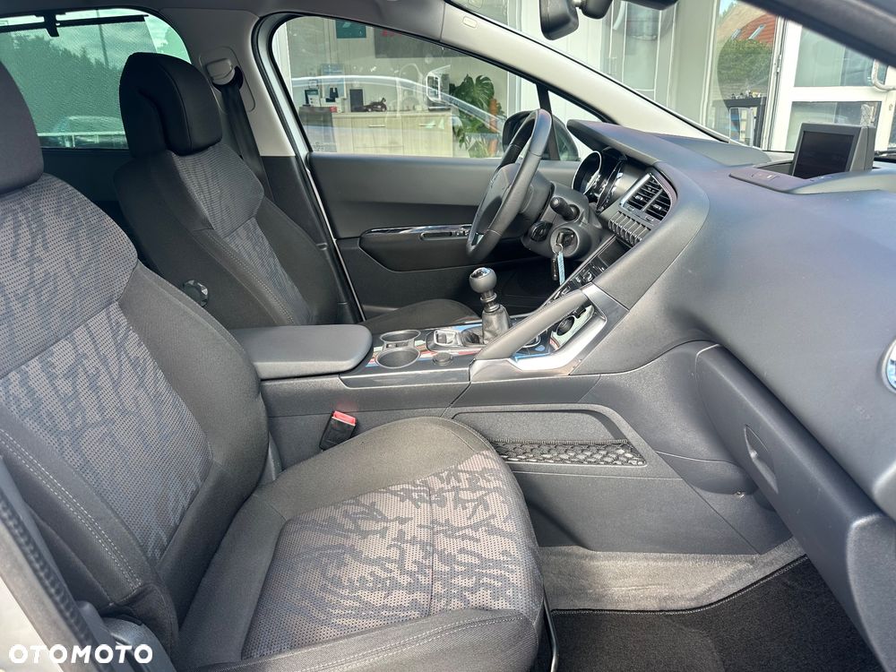 Peugeot 3008 - 11
