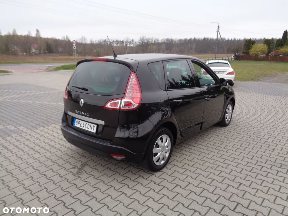 Renault Scenic 1.6 16V Luxe Privilege - 22