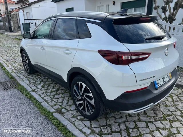 Opel Grandland X 1.2 T Ultimate AT - 10