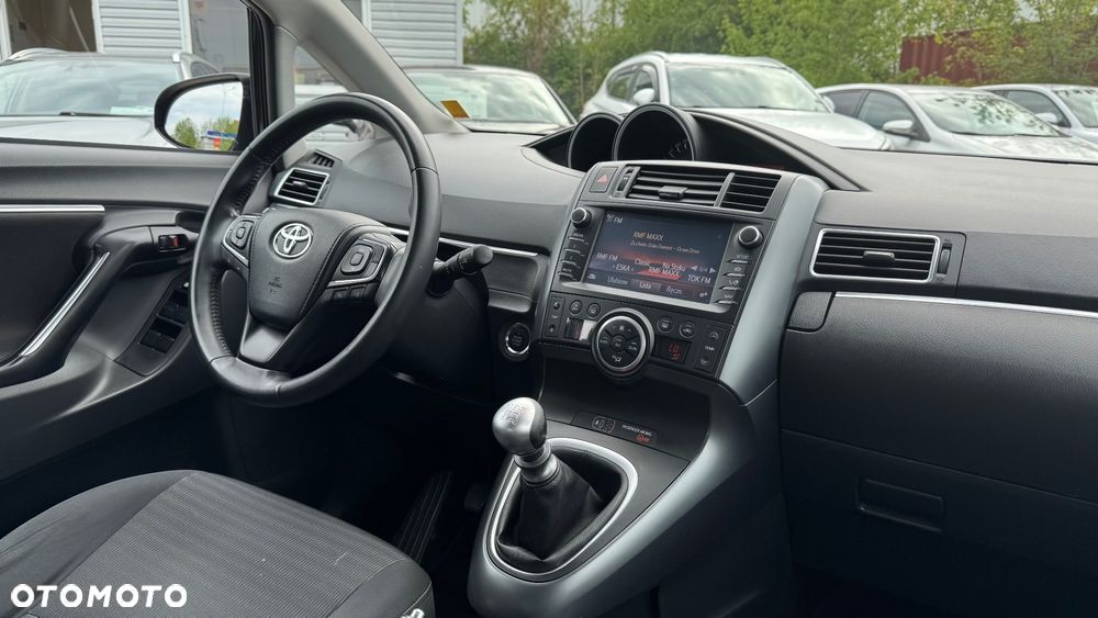 Toyota Verso 1.8 Premium EU5 7os - 36
